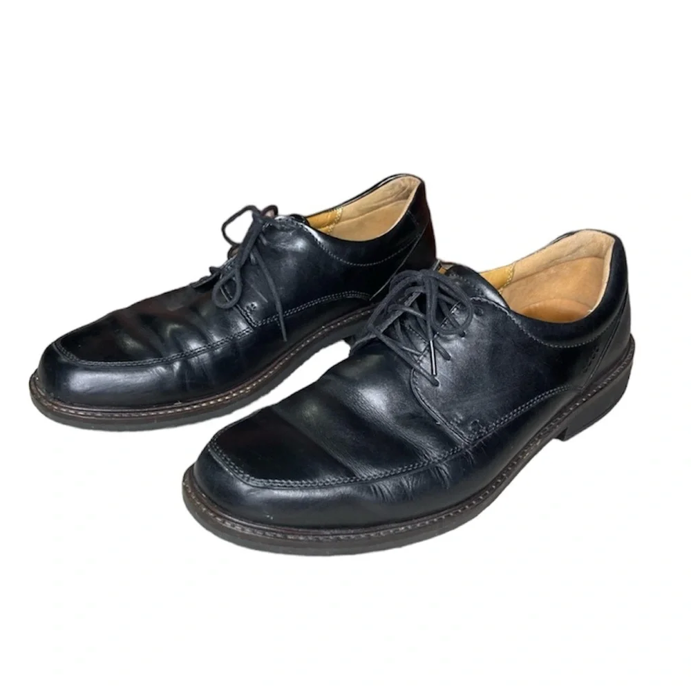Ecco shoes
